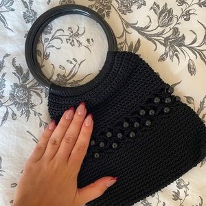 Crochet beaded wristlet bag